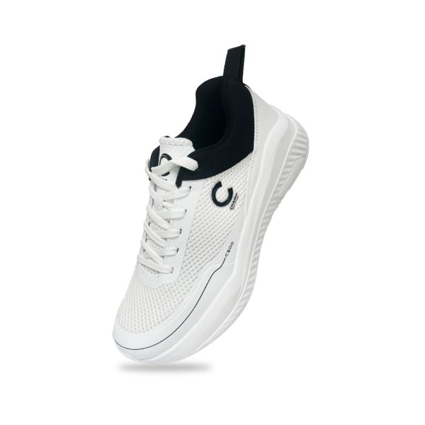 Champ C500 Spikes – White and Black