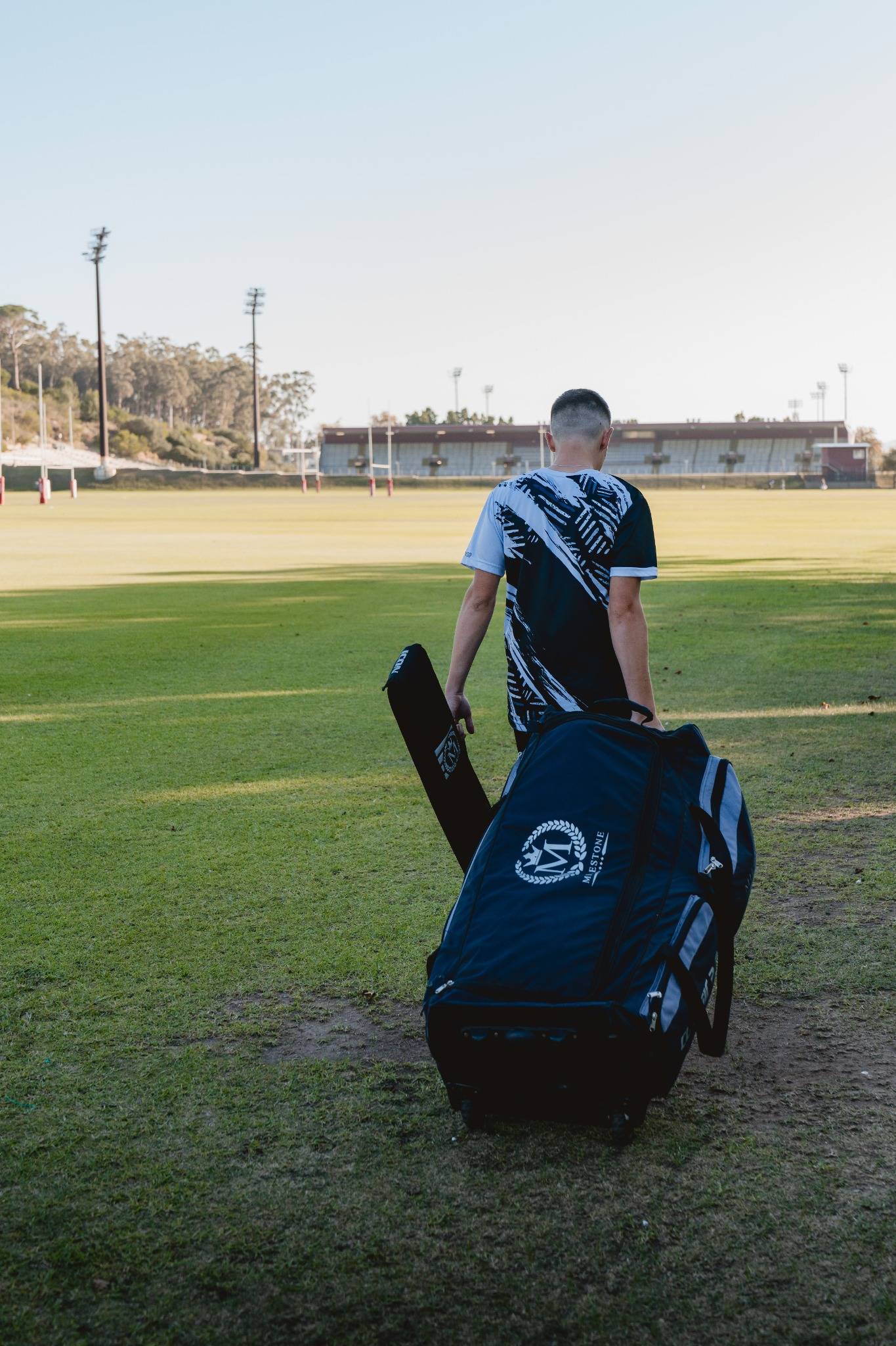 Milestone Senior Wheelie Elite Kitbag