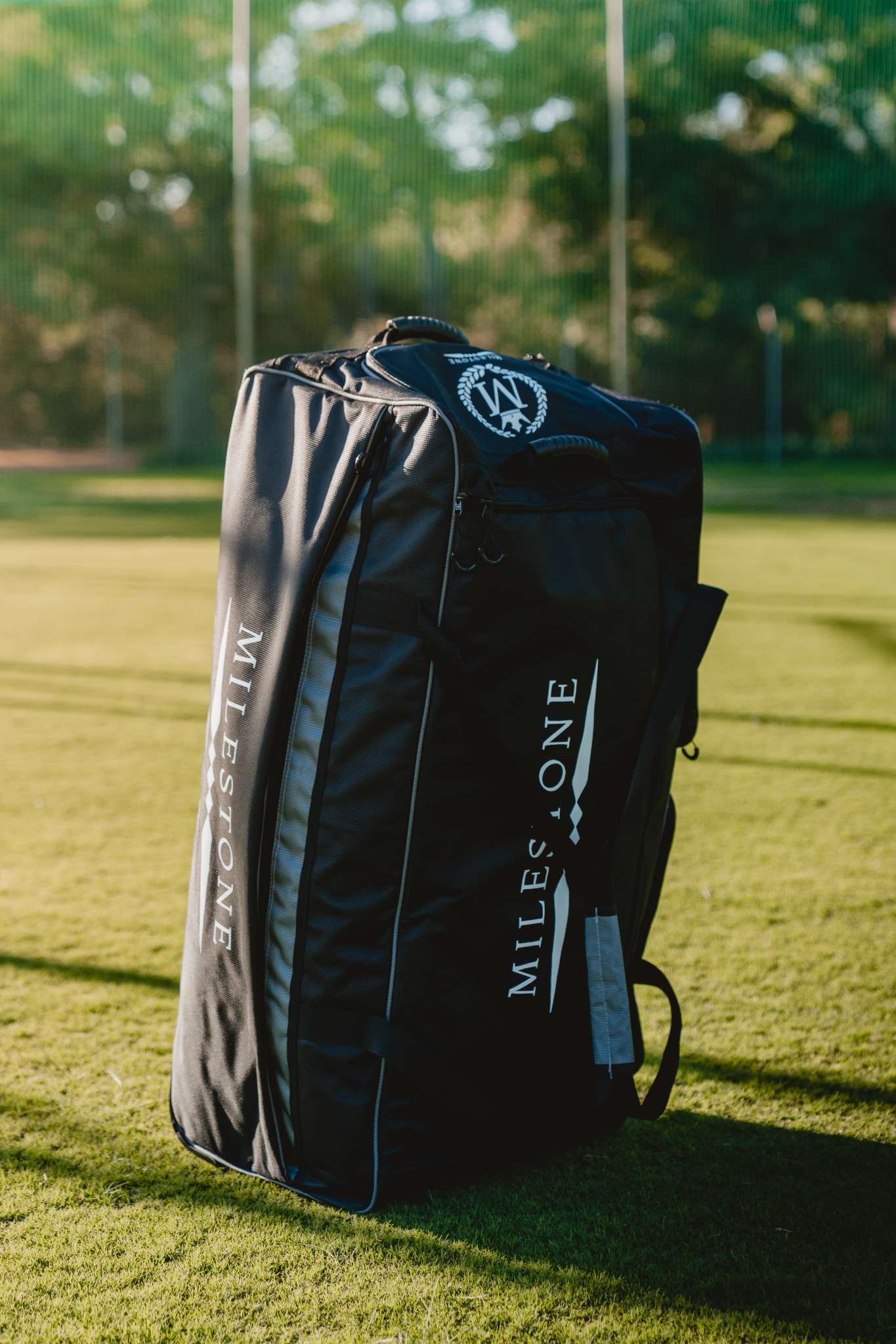 Milestone Senior Wheelie Elite Kitbag