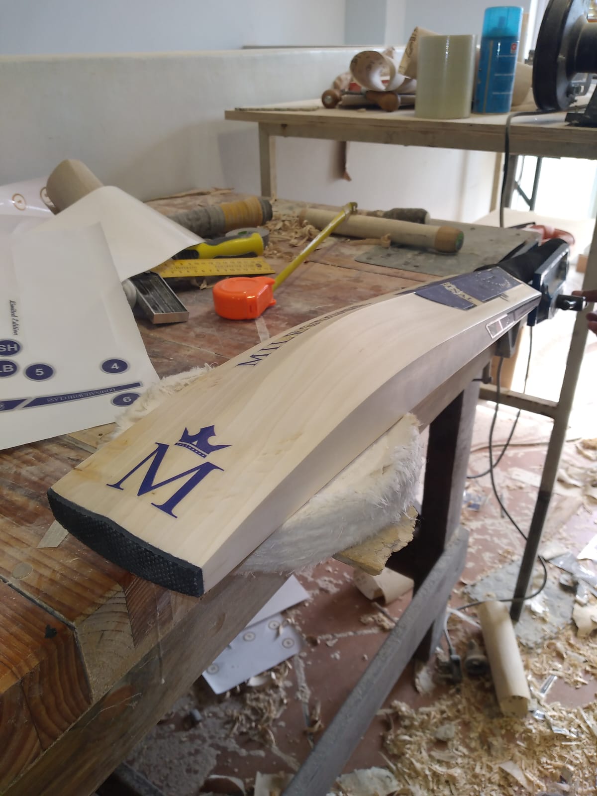 Custom Bat