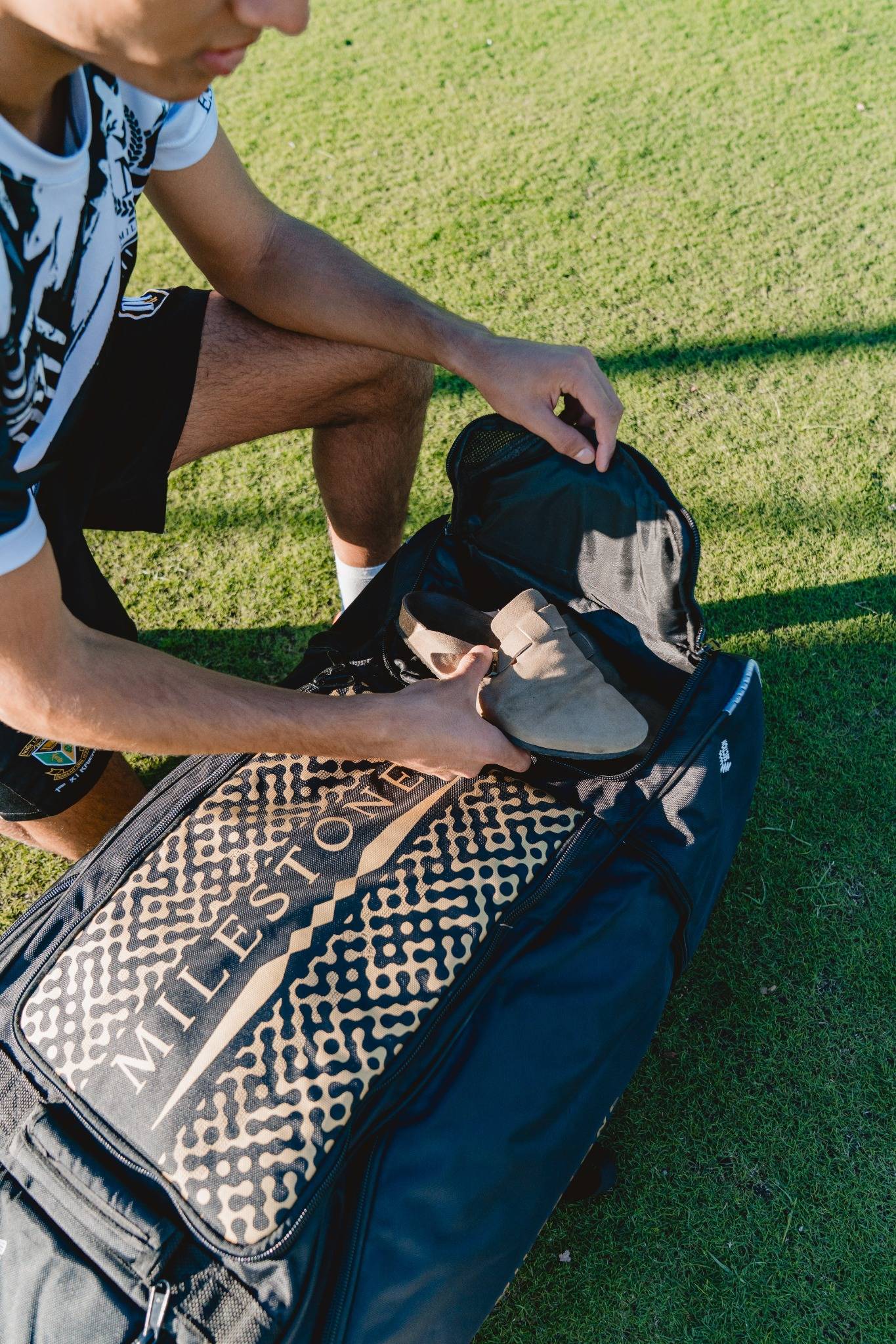 Milestone Players Edition Duffle Wheelbag