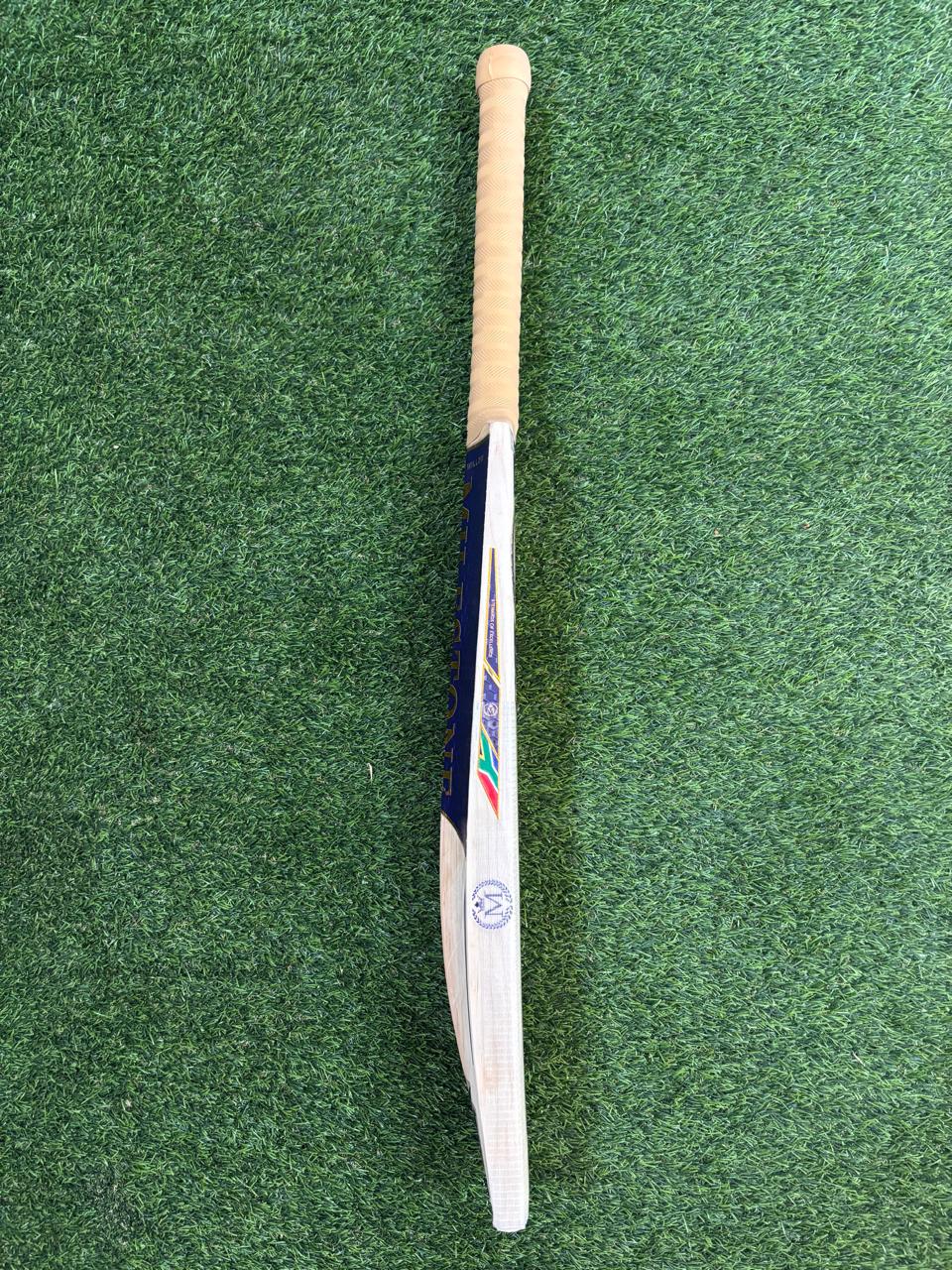 Milestone Size 6 Demo Bat (RF022)