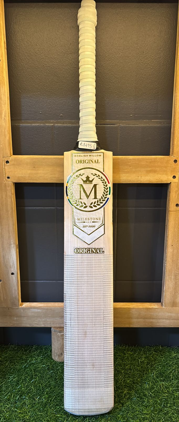 Milestone Short Handle Demo Bat (RF007)