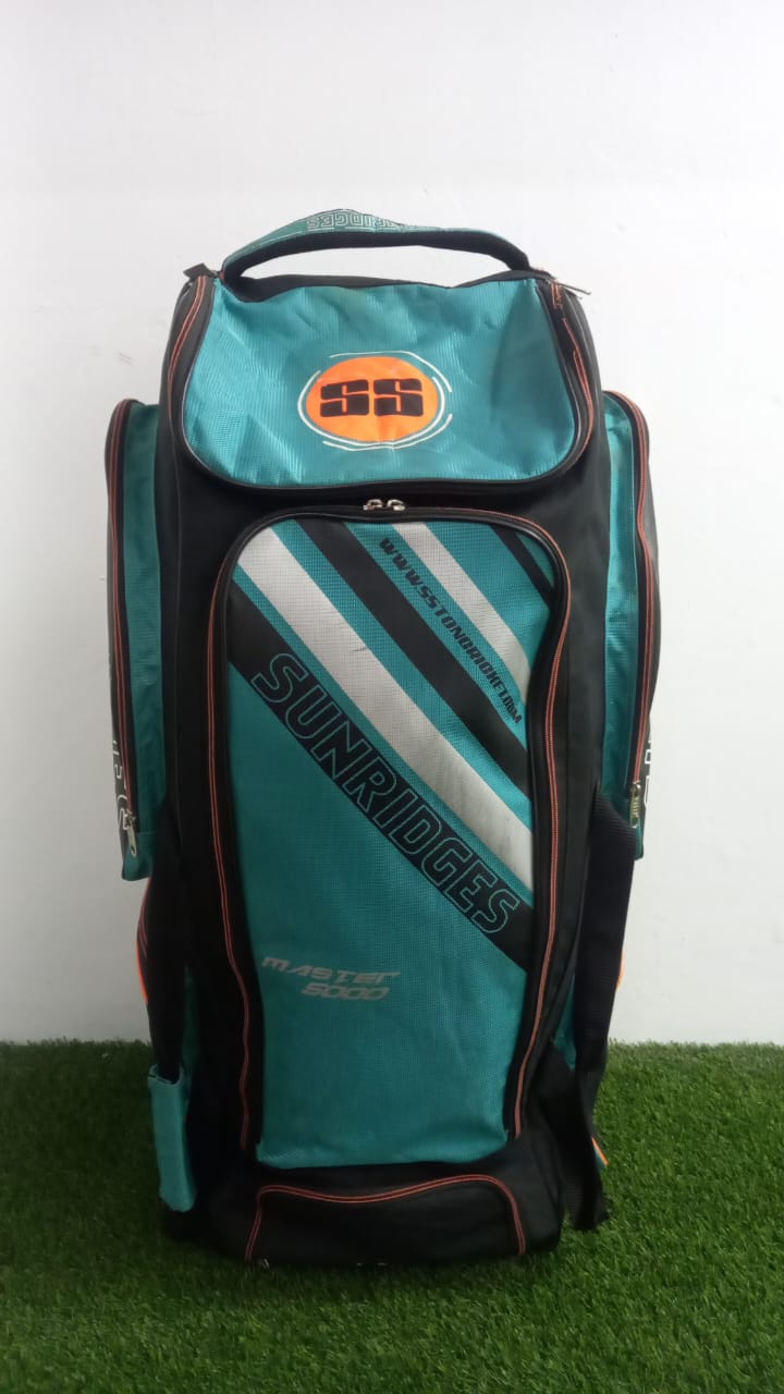 SS Master 2000 Demo kitbag